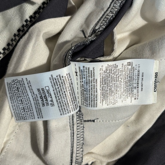 VANS Sz 30 Authentic Chino Slim Fit Grey Trousers Extra Button NEW WITH TAGS - Picture 15 of 16